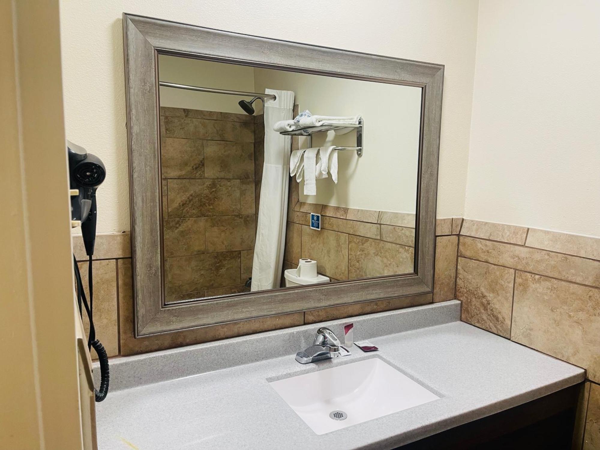 Bourbon Capital Inn Bardstown Esterno foto