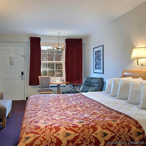 Bourbon Capital Inn Bardstown Esterno foto